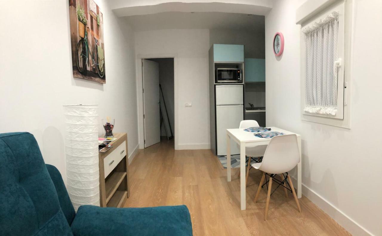 Apartamentos Catedral Escalinata Толедо Екстериор снимка