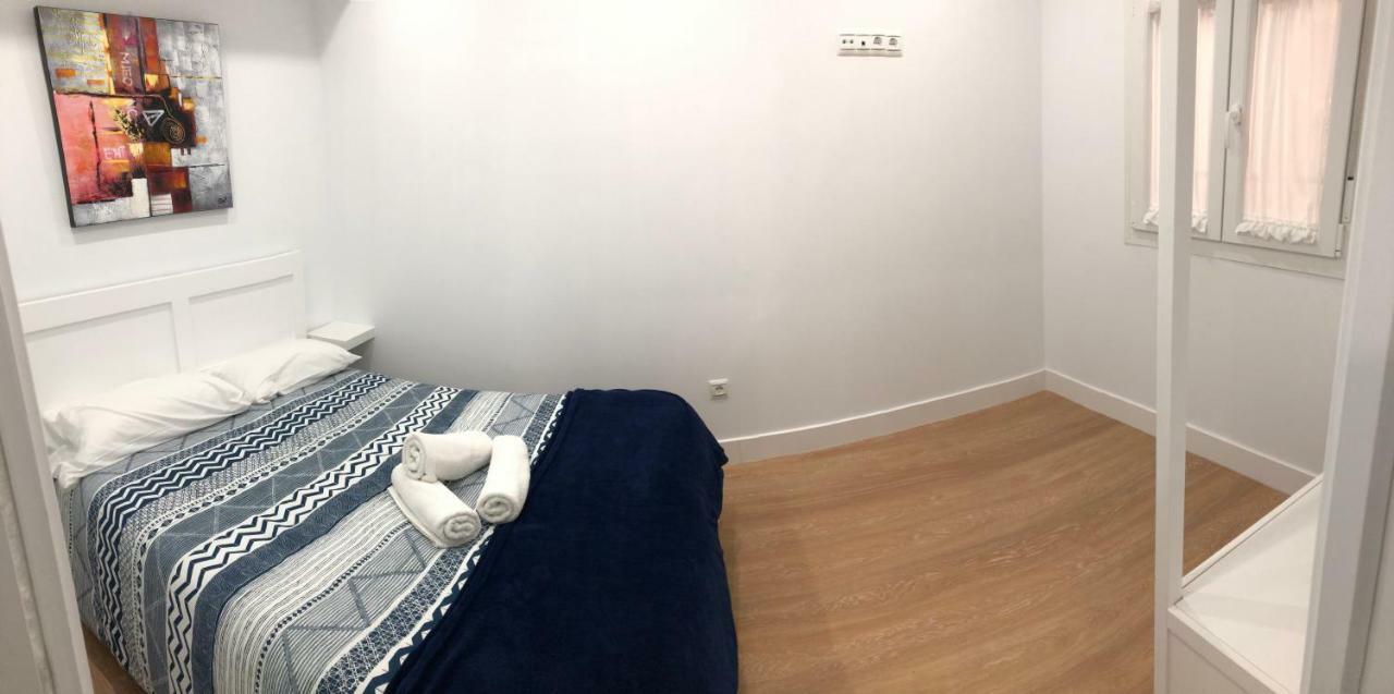 Apartamentos Catedral Escalinata Толедо Екстериор снимка