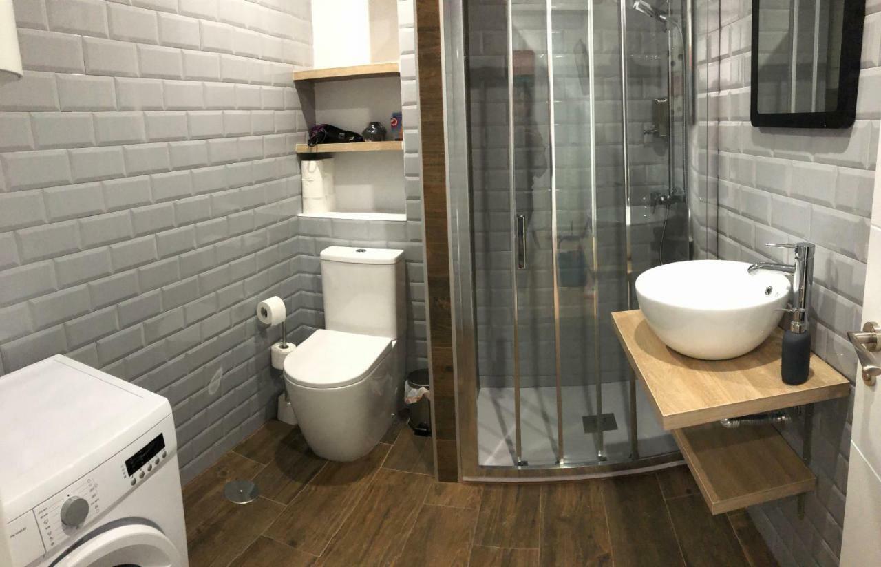 Apartamentos Catedral Escalinata Толедо Екстериор снимка
